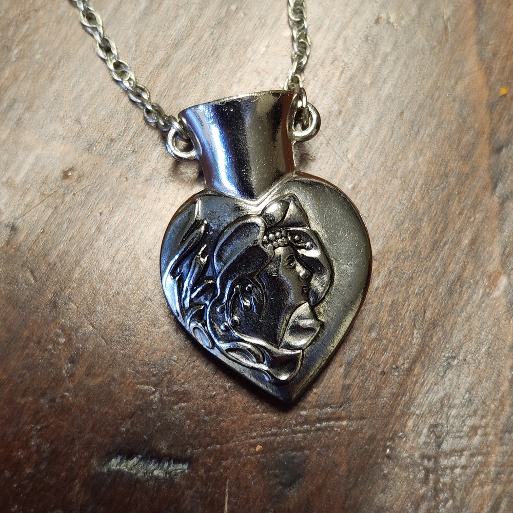 Silver Heart Vase Pendant Necklace